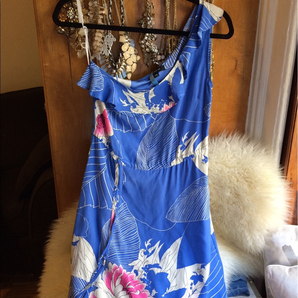 Like New DREW One Shoulder Summer Floral Dress XS